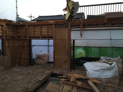 木造2階部分が解体できました
