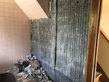 お風呂の解体|ラス壁撤去|愛知県犬山市