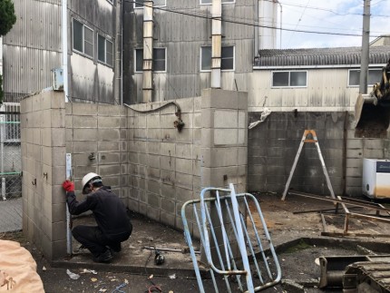 愛知県犬山市|ブロック塀の解体作業