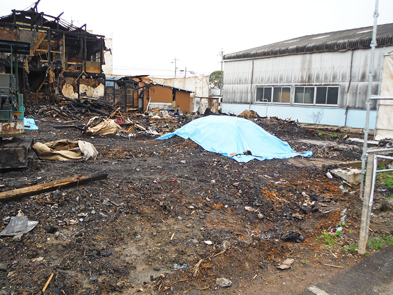 春日井市の火災現場の解体工事