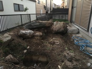 愛知県あま市お庭の撤去工事【庭石撤去と庭木伐採】2日作業28万円