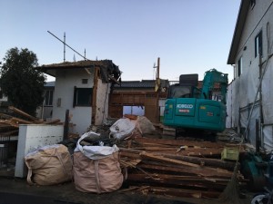 愛知県犬山市の木造２階建て解体工事
