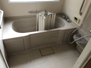 【費用事例】愛知県犬山市ユニットバス撤去工事【風呂解体】