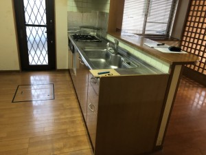 【費用事例】名古屋市中川区キッチン台所の解体撤去工事