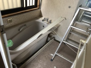 岐阜県可児市ユニットバス解体工事