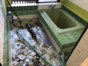 名古屋市守山区|お風呂の解体
