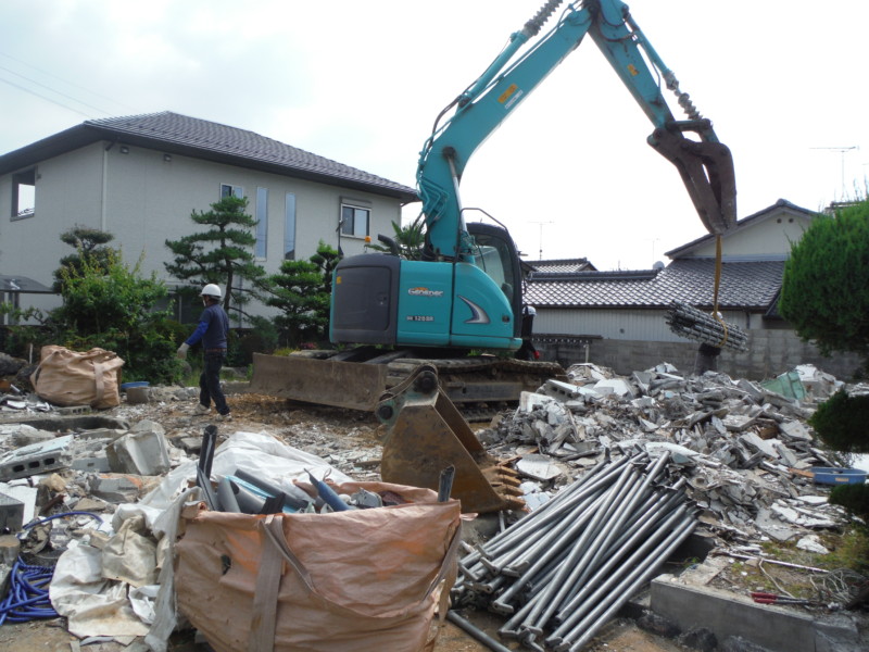 愛知県犬山市の鉄骨造2階建て解体工事