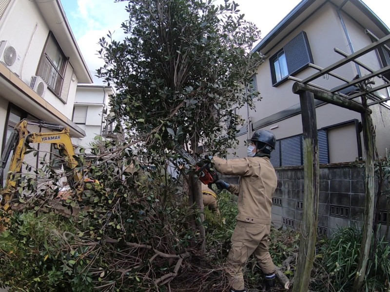 愛知県安城市の庭の解体工事