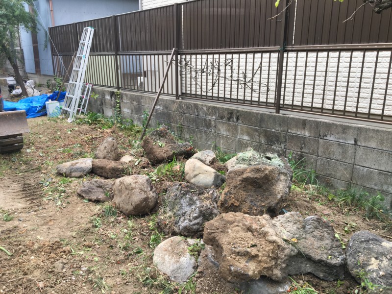 名古屋市中村区の庭の解体【庭木伐採・庭石処分】