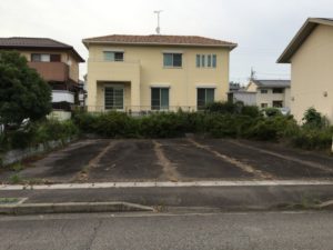 岐阜県各務原市のアスファルト舗装の撤去工事【4日作業50万円】