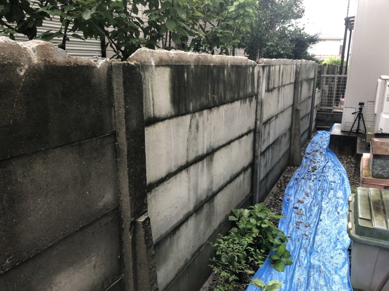 【岐阜県各務原市】万年塀コンクリート塀を手作業で撤去する